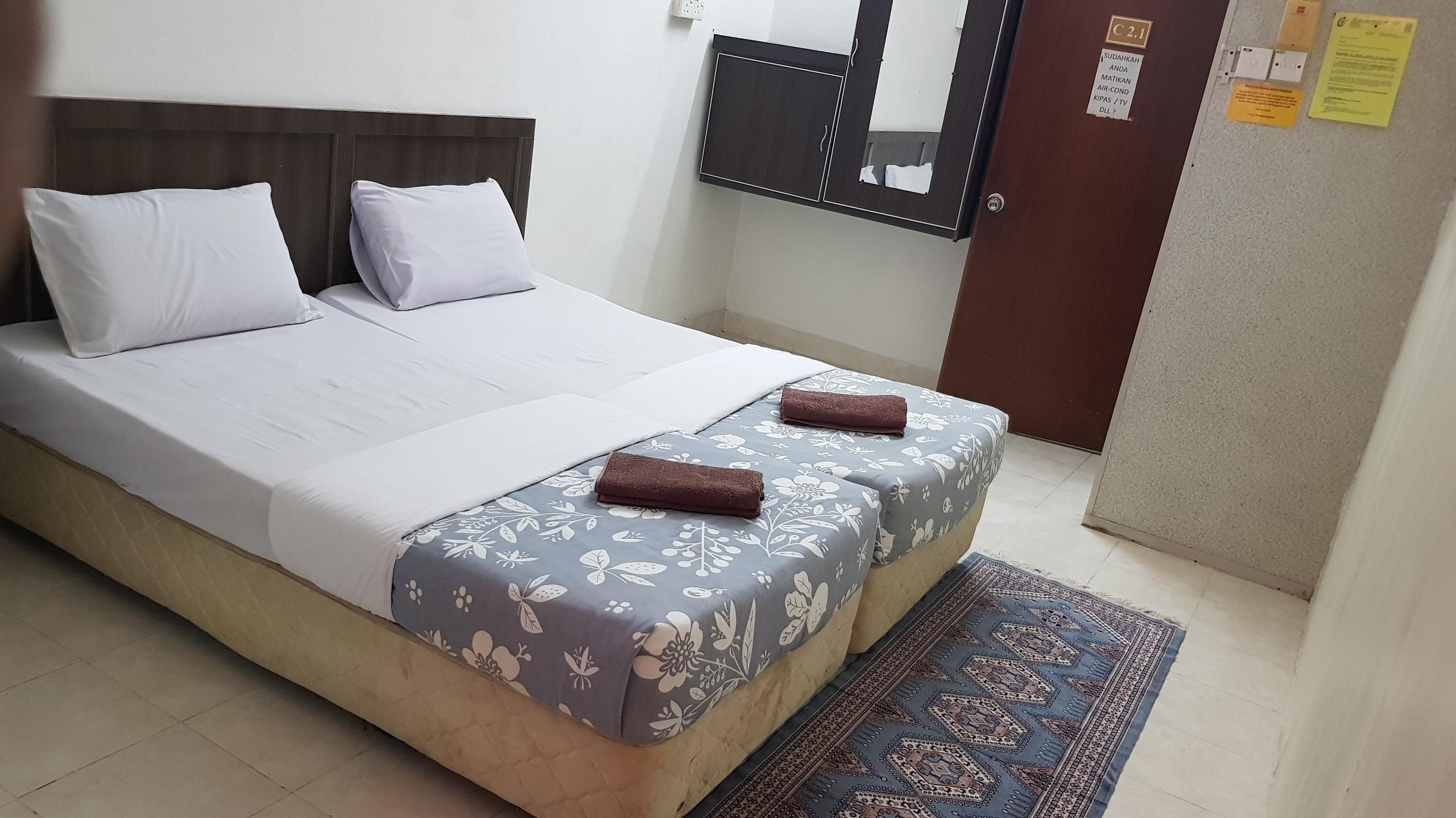 Oyo 89755 D&D Budget Inn Kota Bharu Exterior foto