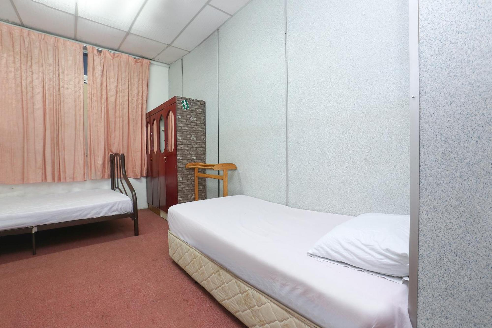 Oyo 89755 D&D Budget Inn Kota Bharu Exterior foto