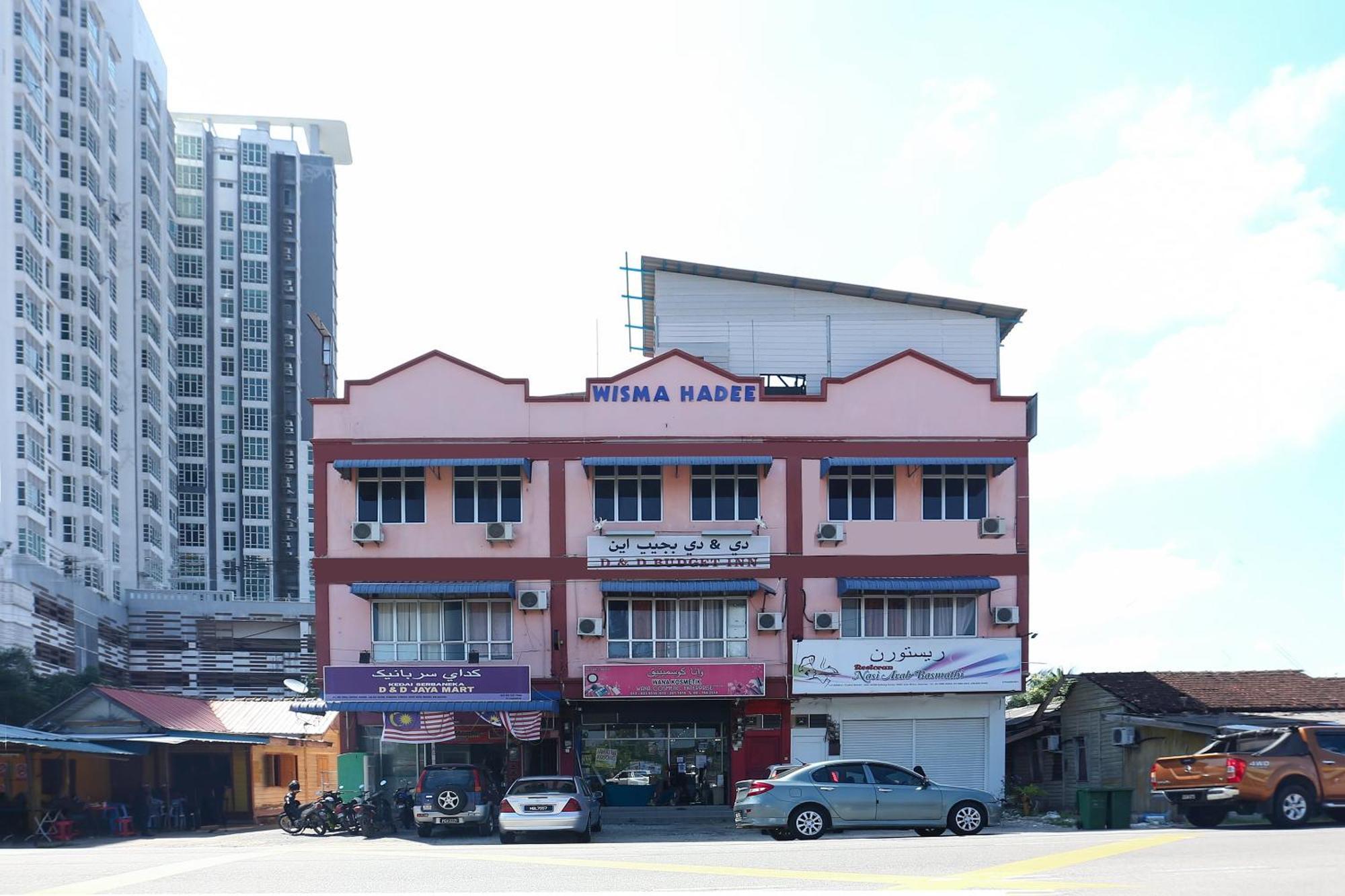 Oyo 89755 D&D Budget Inn Kota Bharu Exterior foto